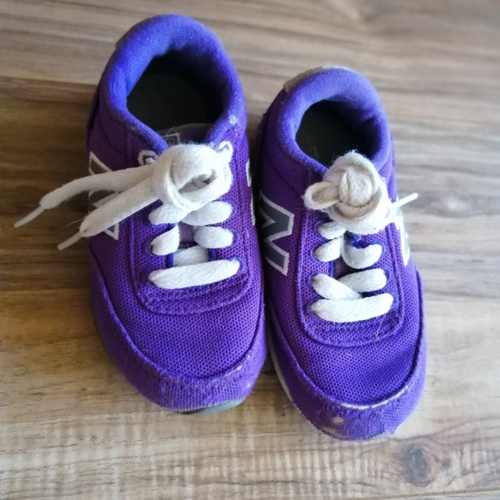 New Balance toddler size 5 sneakers